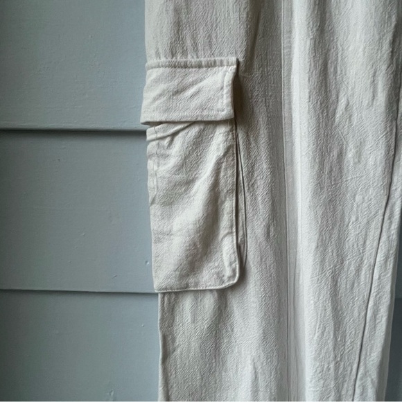 Women Wide Leg Lightweight Linen Blend White Cargo Pants - Picture 2 of 5